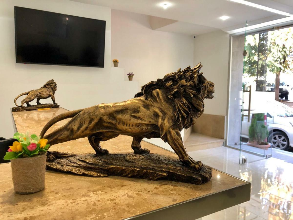 Hotel Leo Palace Tbilisi Ngoại thất bức ảnh