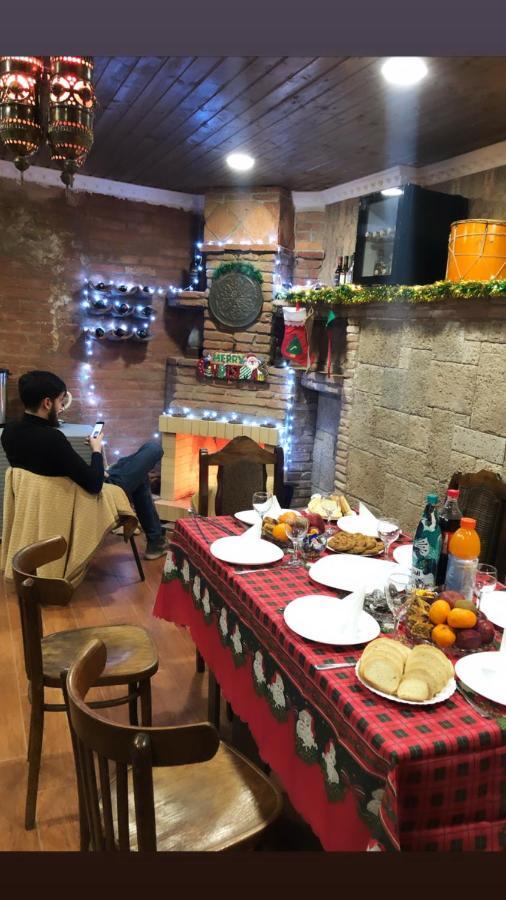 Hotel Leo Palace Tbilisi Ngoại thất bức ảnh